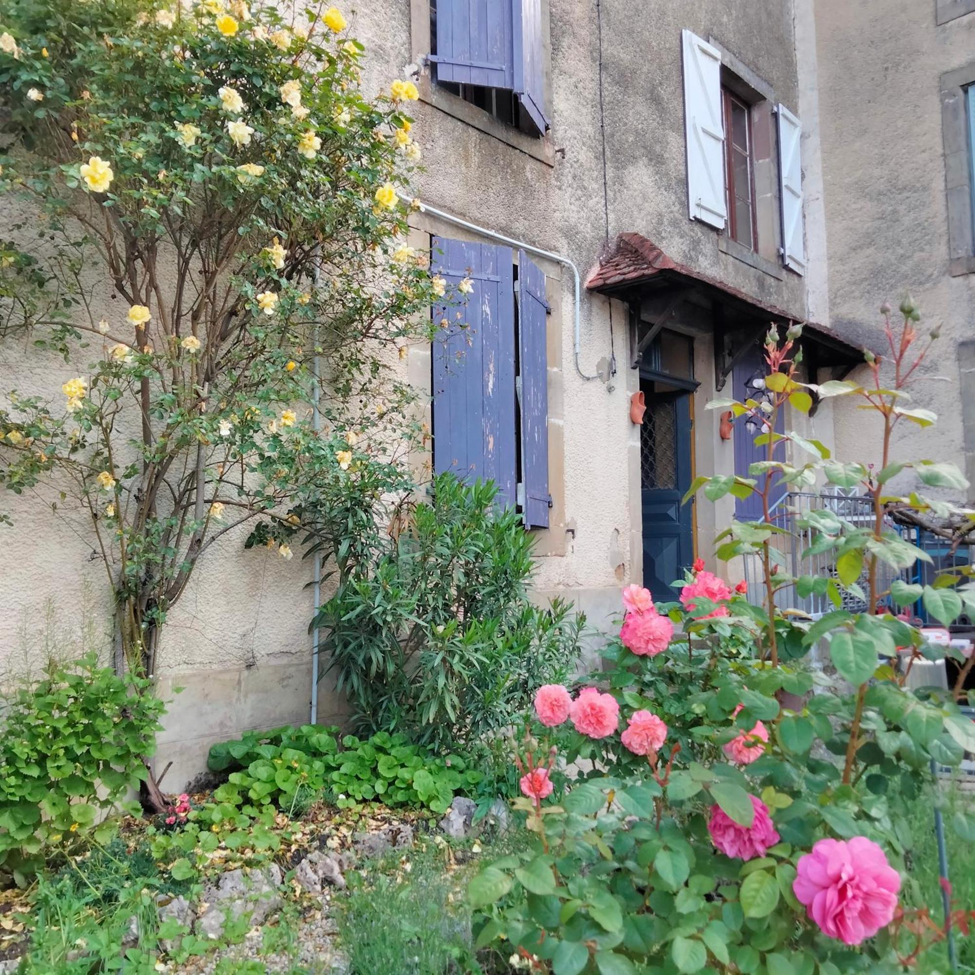 Hotel Gite La Belle Rose à Melay  Extérieur photo